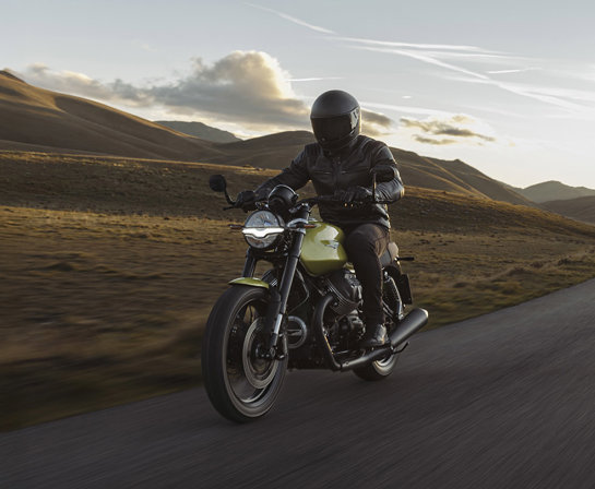 MANN 1636 Retouched 2000X800